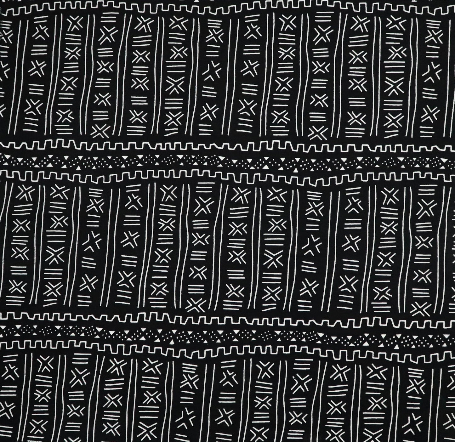 Bogolan Bandana | Black and White | 100% Bio Cotton | Imported African Fabric with Traditional Patterns from Mali, West Africa